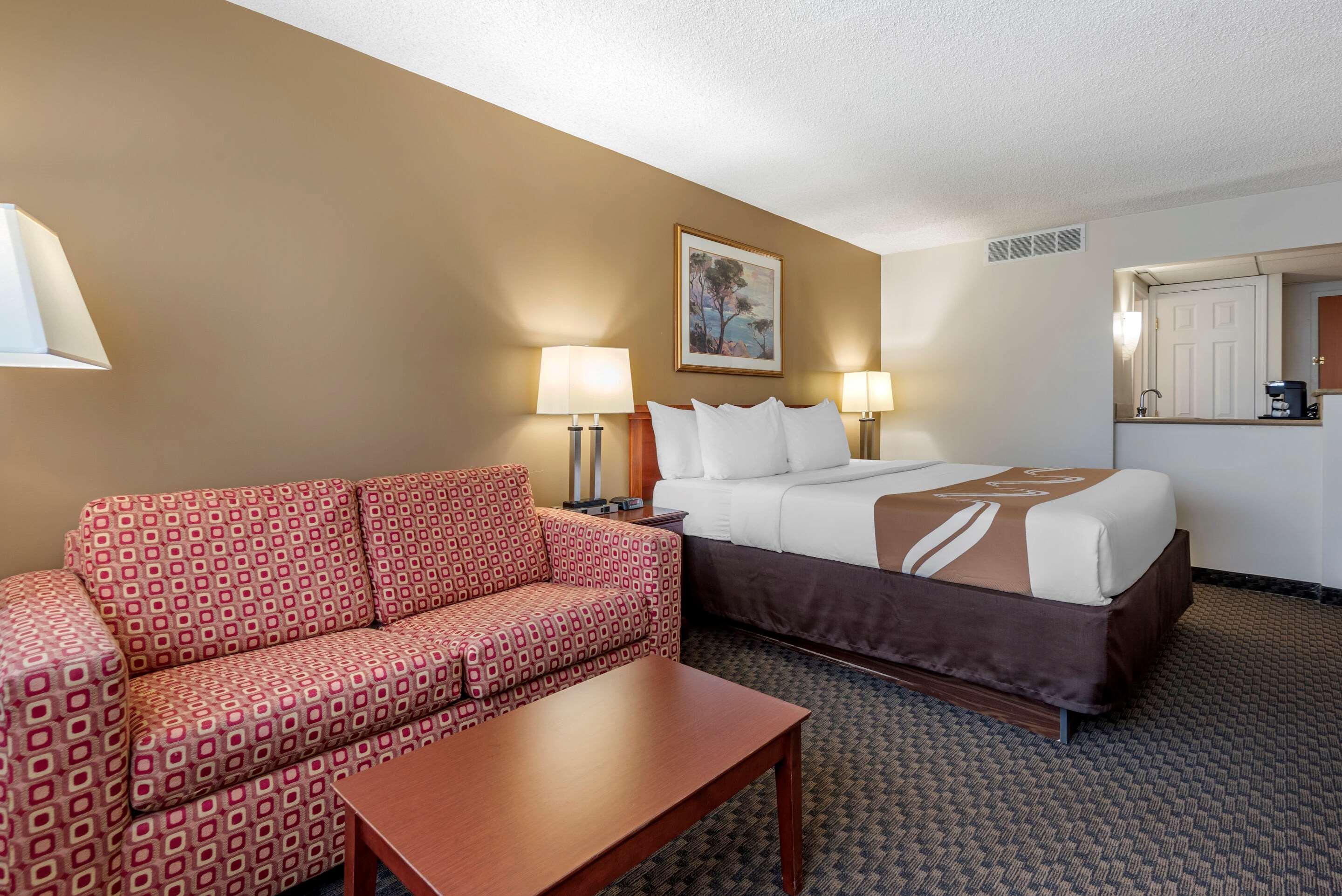 Quality Inn & Suites Vestal Binghamton Near University Luaran gambar