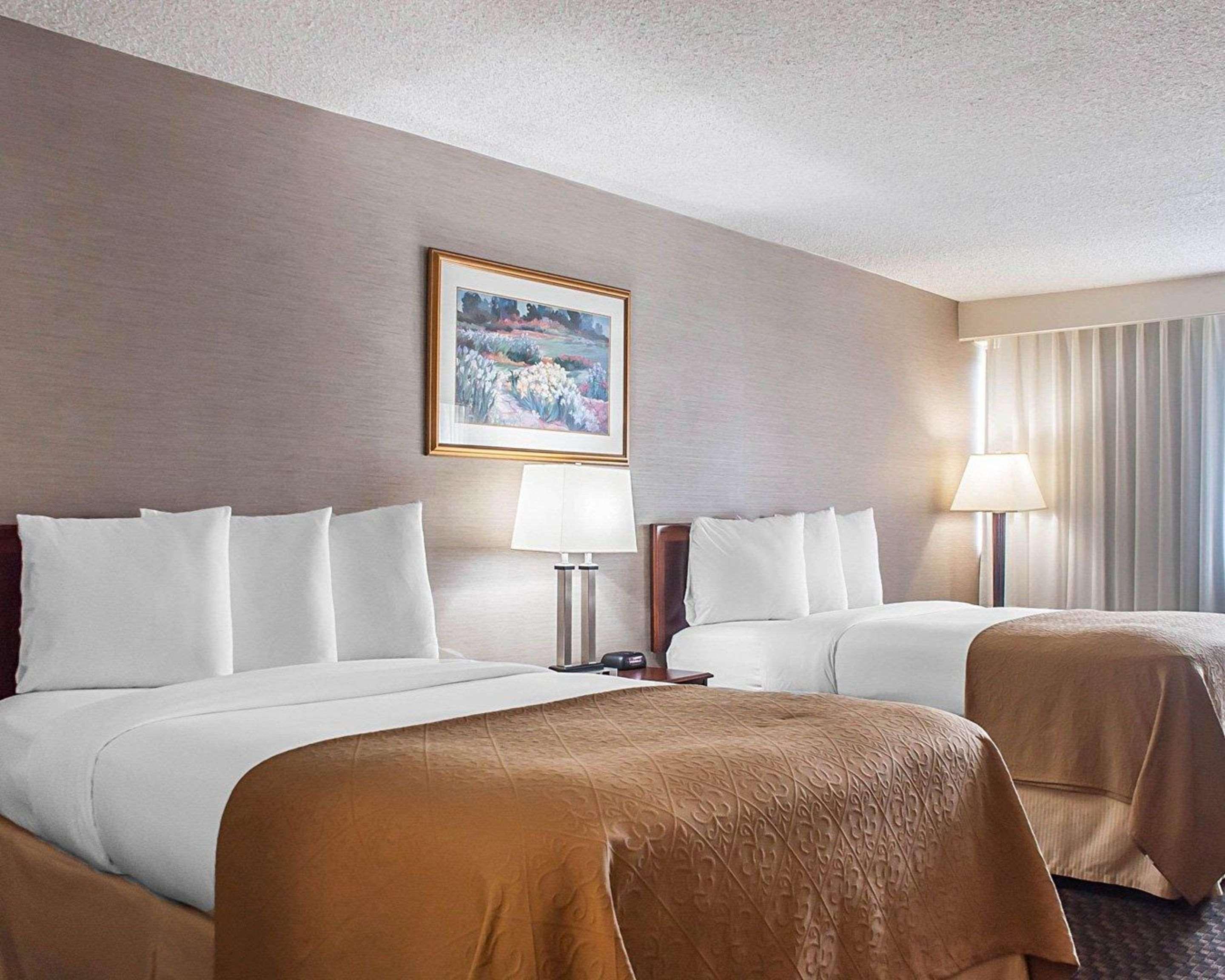 Quality Inn & Suites Vestal Binghamton Near University Luaran gambar