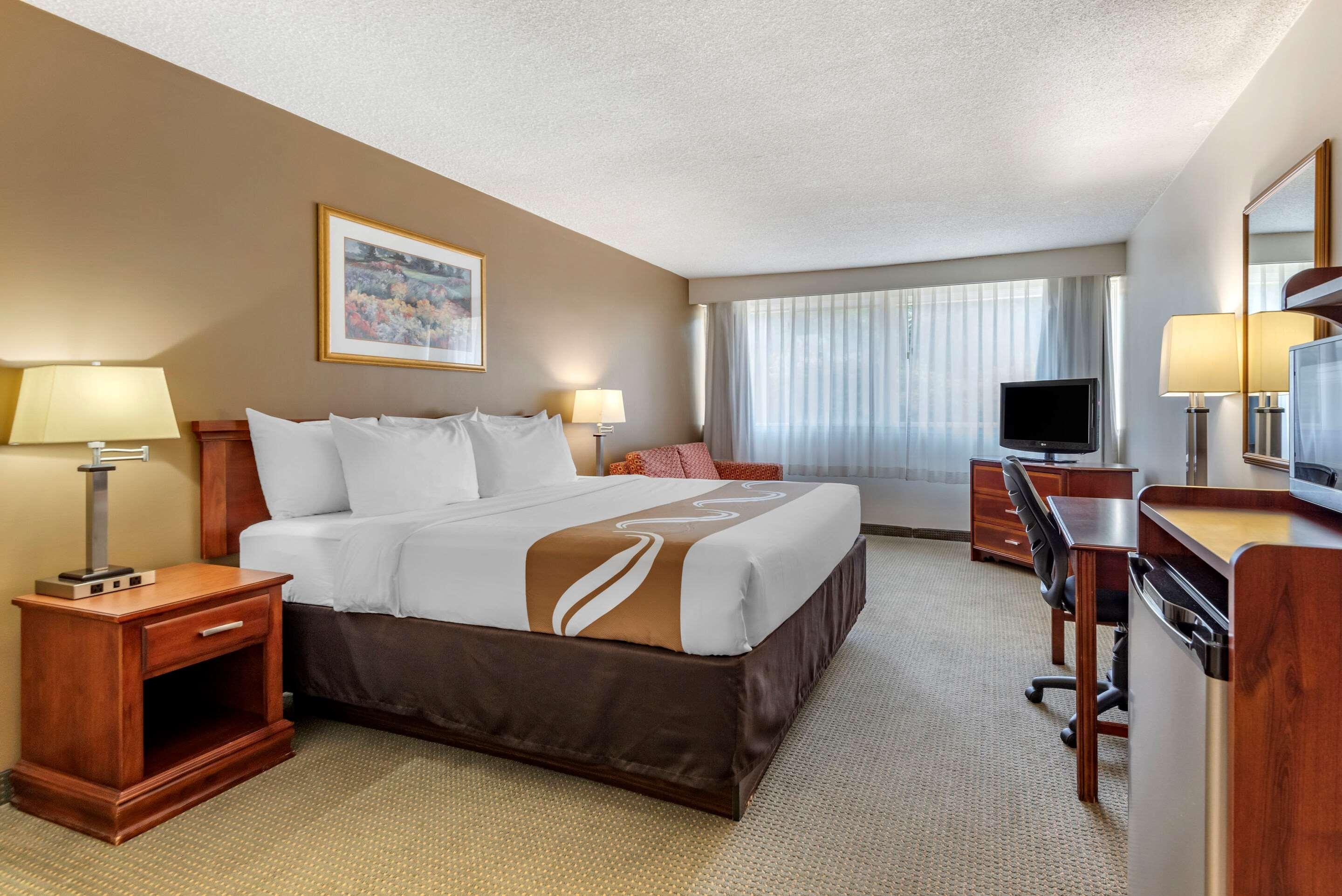 Quality Inn & Suites Vestal Binghamton Near University Luaran gambar
