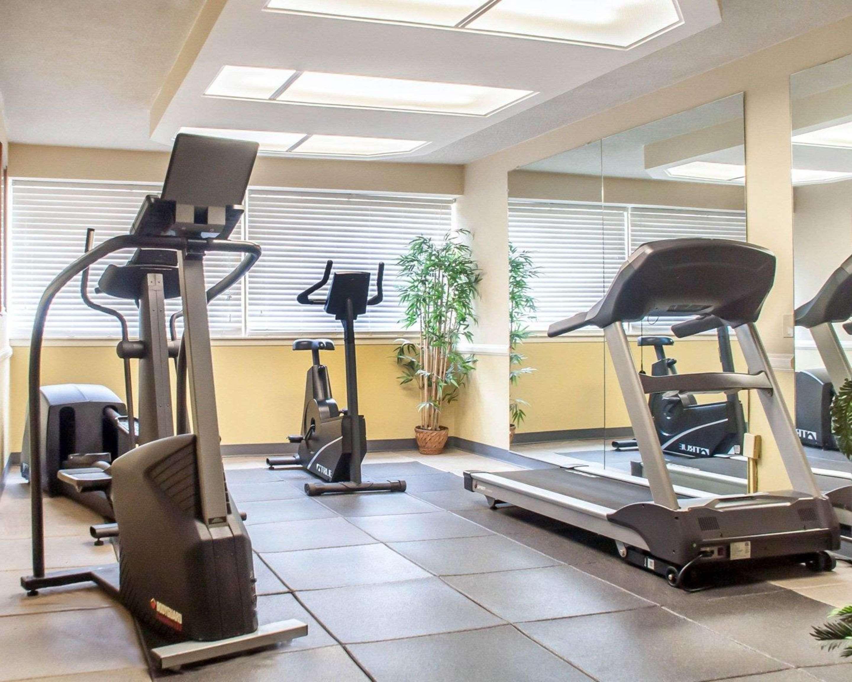 Quality Inn & Suites Vestal Binghamton Near University Luaran gambar